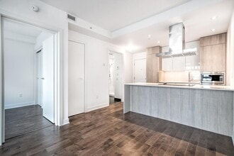 1229 Drummond Rue in Montréal, QC - Building Photo - Building Photo