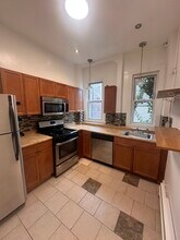 1 W Biddle St, Unit 3-R in Baltimore, MD - Building Photo - Building Photo