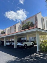 7893 Sailboat Key Blvd S in South Pasadena, FL - Building Photo - Building Photo