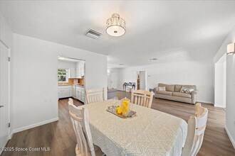 453 Dolphin St in Melbourne Beach, FL - Building Photo - Building Photo