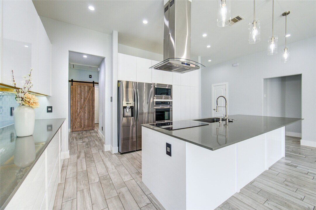 8415 Doral Chase Ln in Cypress, TX - Building Photo