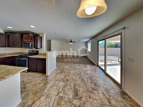 1281 W Molinetto Dr in Oro Valley, AZ - Building Photo - Building Photo