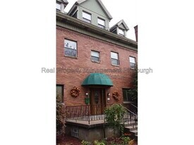 437 S Aiken Ave in Pittsburgh, PA - Building Photo