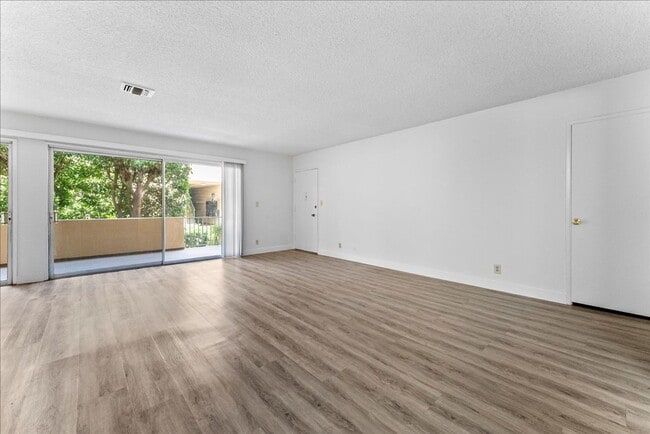 property at 17424 Burbank Blvd