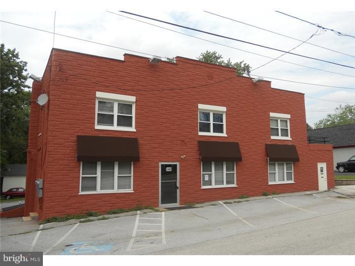 1409 West Chester Pike in West Chester, PA - Building Photo