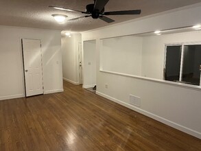 512 Andrew Pickens Dr in Seneca, SC - Building Photo - Building Photo