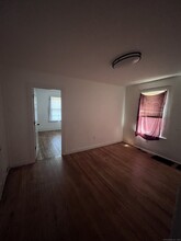 323 Maple St in New Britain, CT - Building Photo - Building Photo