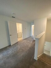 32101 Powderpuff Mimosa Dr in San Antonio, FL - Building Photo - Building Photo