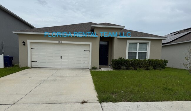 property at 1819 Hackberry St