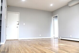 819 Bloomfield Ave in Montclair, NJ - Building Photo - Building Photo