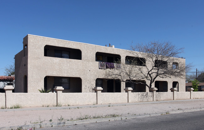 949 S 4th Ave in Tucson, AZ - Foto de edificio - Building Photo