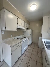 12305 Ocean Park Blvd in Los Angeles, CA - Building Photo - Building Photo