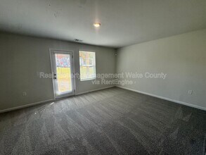 2727 Chert Ln in Raleigh, NC - Building Photo - Building Photo