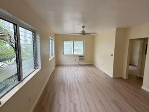 4730 Pine Tree Dr in Miami Beach, FL - Building Photo - Building Photo