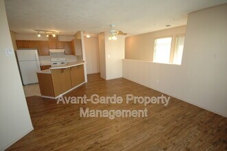 4405-4437 37 St in Stony Plain, AB - Building Photo - Building Photo