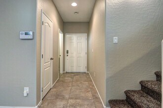 7680 Lots Hills Dr in Las Vegas, NV - Building Photo - Building Photo