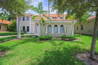7512 SW 187th St in Cutler Bay, FL - Building Photo - Building Photo