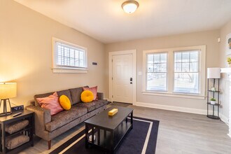 1123 Wilson Ave in Columbus, OH - Building Photo - Building Photo