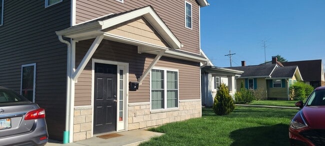 117 S Clark St in Bloomington, IN - Building Photo - Building Photo