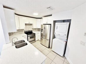 1136 NW 5th Ct in Fort Lauderdale, FL - Building Photo - Building Photo