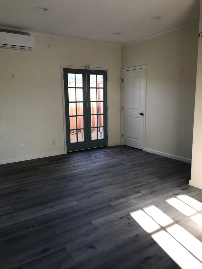 property at 3120 Mauricia Ave
