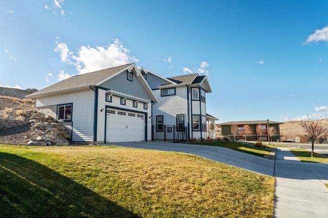 2843 Knight St in Helena, MT - Foto de edificio - Building Photo