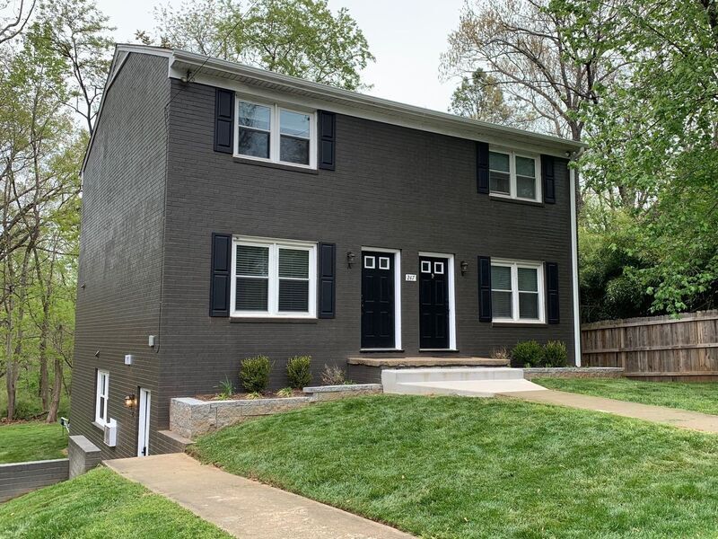 247 Stribling Ave in Charlottesville, VA - Building Photo