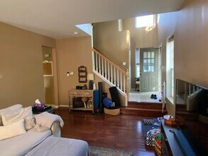3260 Bromley Ln in Aurora, IL - Building Photo - Building Photo
