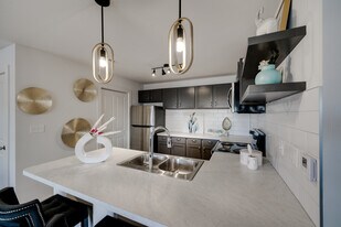 Brentwood Apartments in Conway, AR - Building Photo