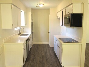 18831 Droitwich Dr in Humble, TX - Building Photo - Building Photo