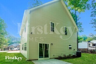 7421 Cedarbrook Dr in Charlotte, NC - Building Photo - Building Photo