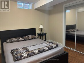 116 Jack Monkman Crescent in Markham, ON - Building Photo - Building Photo