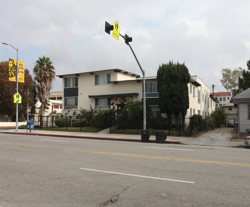 1156 N Cahuenga Blvd in Los Angeles, CA - Building Photo