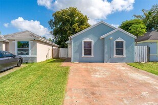 768 SW 9th St in Homestead, FL - Building Photo