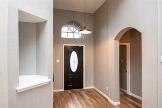 9125 Vineyard Ln in Fort Worth, TX - Building Photo - Building Photo