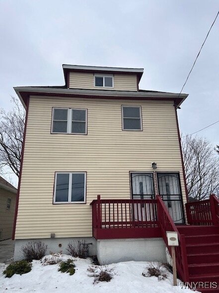 21 Amber St, Unit 2 in Buffalo, NY - Building Photo