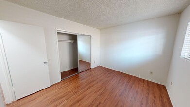 740 W. Laconia in Los Angeles, CA - Building Photo - Interior Photo