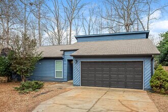 7500 Lawyers Station Dr in Mint Hill, NC - Building Photo - Building Photo