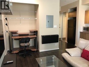 4133 Stolberg St in Richmond, BC - Building Photo - Building Photo