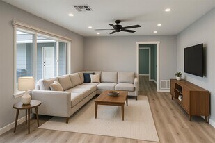 6201 Belfast Dr in Austin, TX - Building Photo