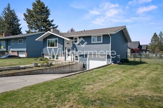 2523 E 44th Ave in Spokane, WA - Building Photo - Building Photo