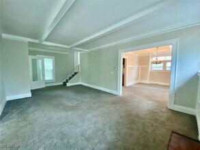 825 Elmore Ave in Akron, OH - Building Photo - Building Photo