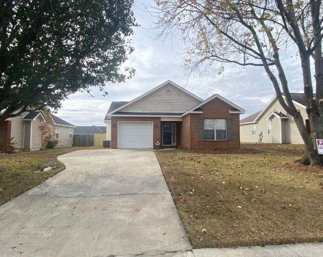 230 Stirling Bridge Dr in Warner Robins, GA - Building Photo - Building Photo