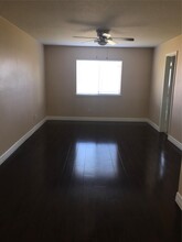 2844 Morningmist Ln in Dickinson, TX - Building Photo - Building Photo