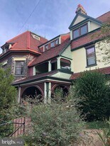 5335 Knox St in Philadelphia, PA - Building Photo