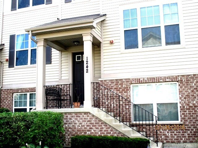 1242 Evergreen Ave in Des Plaines, IL - Building Photo