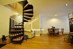 36 Addington Rd in Brookline, MA - Building Photo