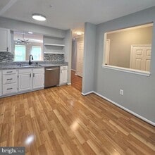 7805 Sabre Ct in Manassas, VA - Building Photo - Building Photo