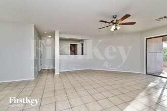 8780 E Green Branch Ln in Tucson, AZ - Building Photo - Building Photo