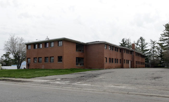 Princess City Apartments in Mishawaka, IN - Foto de edificio - Building Photo